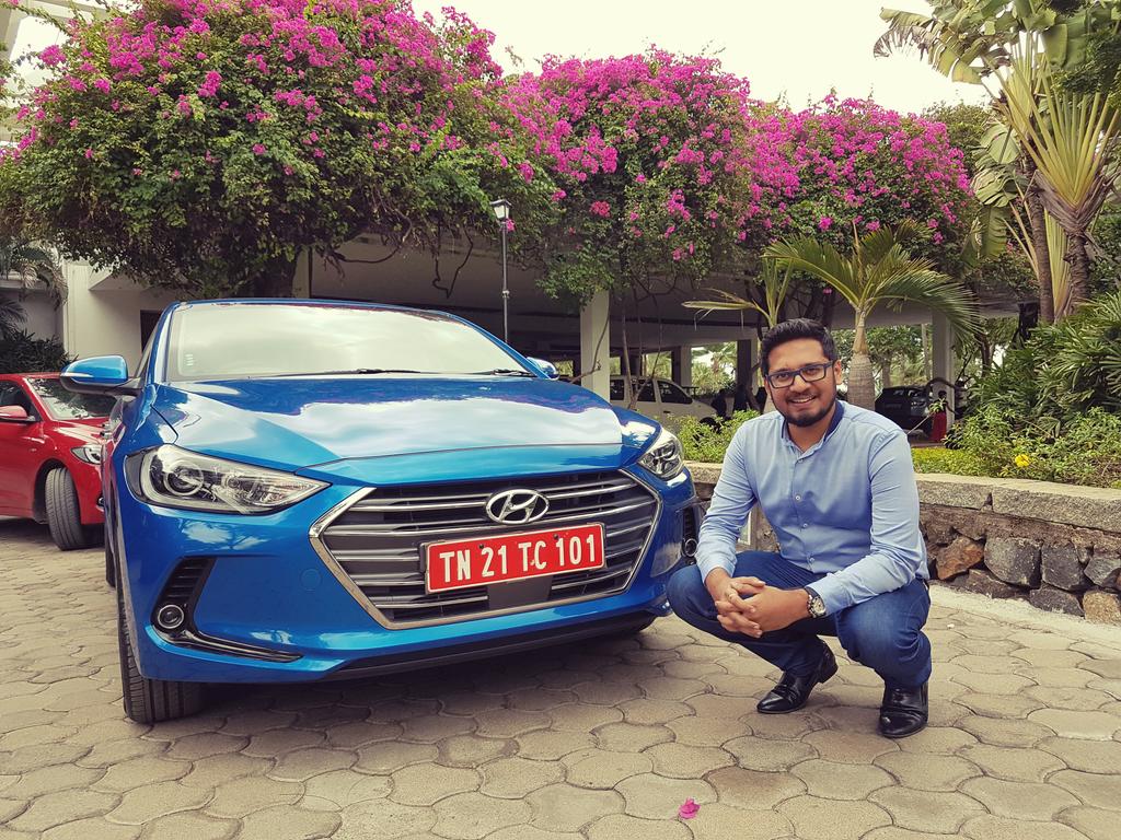 TenHutPD's tweet photo. They sold 11.5 million Elantras worldwide and then made this ! A drive report to hit PD shores soon @PD_Official https://t.co/UBd755YW5T