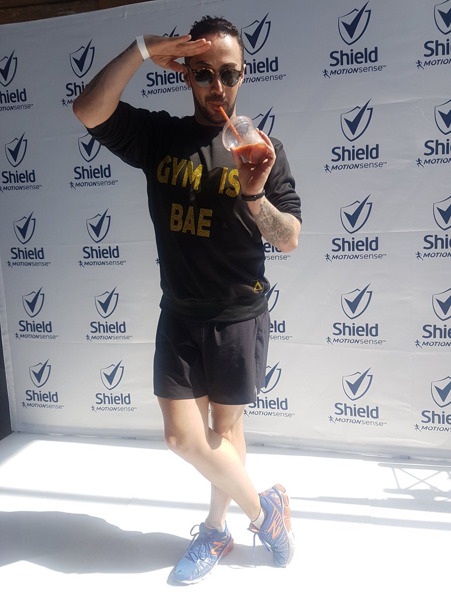 REXONA_SA's tweet photo. "Dancing and Boxing. Still fresh thanks to #ShieldMotionSense". - @MikaStefano #ShieldItsYourMove https://t.co/YEvw36xusg