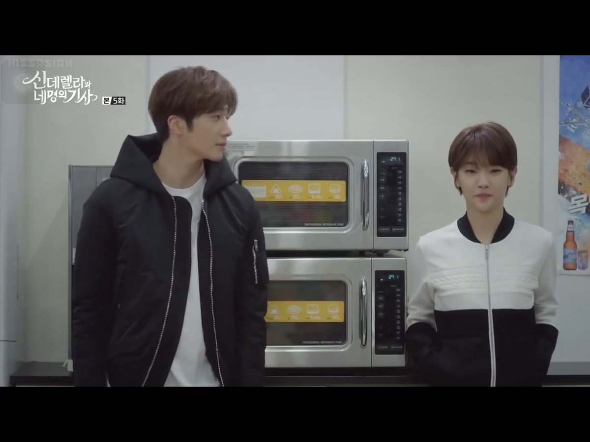 jihoonjagi's tweet photo. Anyway, Jung Il Woo is killing me with the way he smile and stare. IM A MESS RN https://t.co/c4YNKSWnU6