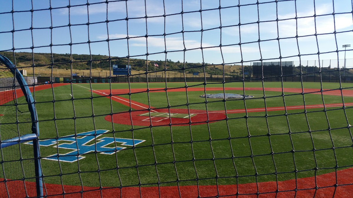 jam2f16's tweet photo. It's a great day for baseball! #AFBaseball https://t.co/2ukjtohnWv
