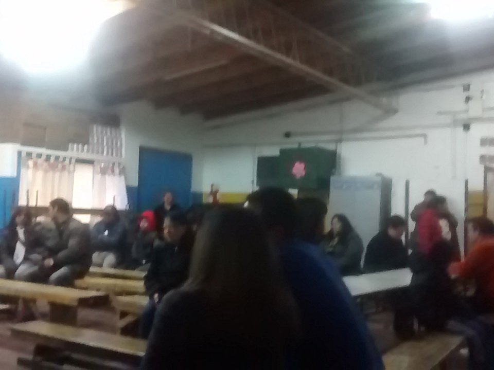 omarlamatanza's tweet photo. Operativo de toma de trámites Escrituracion Gratuita. en Gonzalez Catan. Intendencia Verónica Magario https://t.co/yiT2UNN6hF