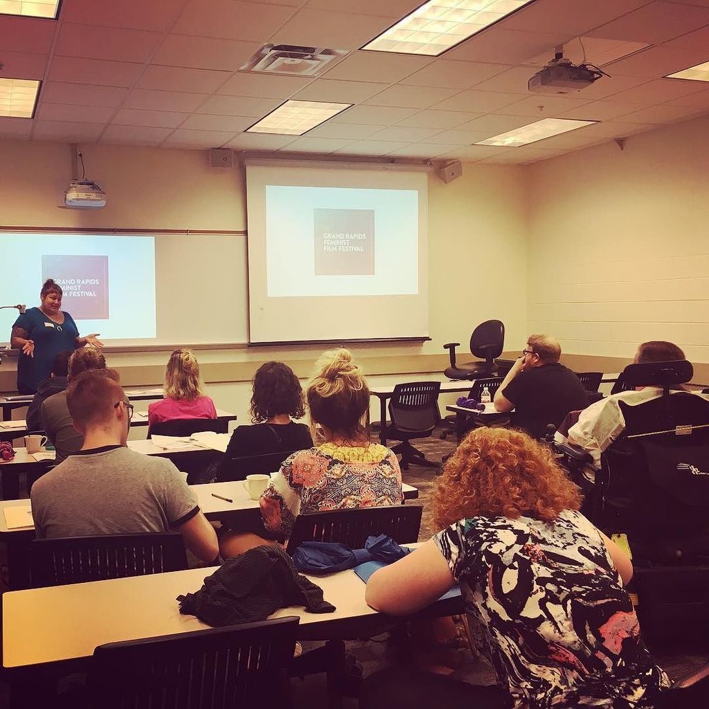 mippadvocates's tweet photo. Learning about storytelling in activism with @thebanditzine at our GR Activist Conference!… https://t.co/qvbgAARbQF https://t.co/htlRqApSjF