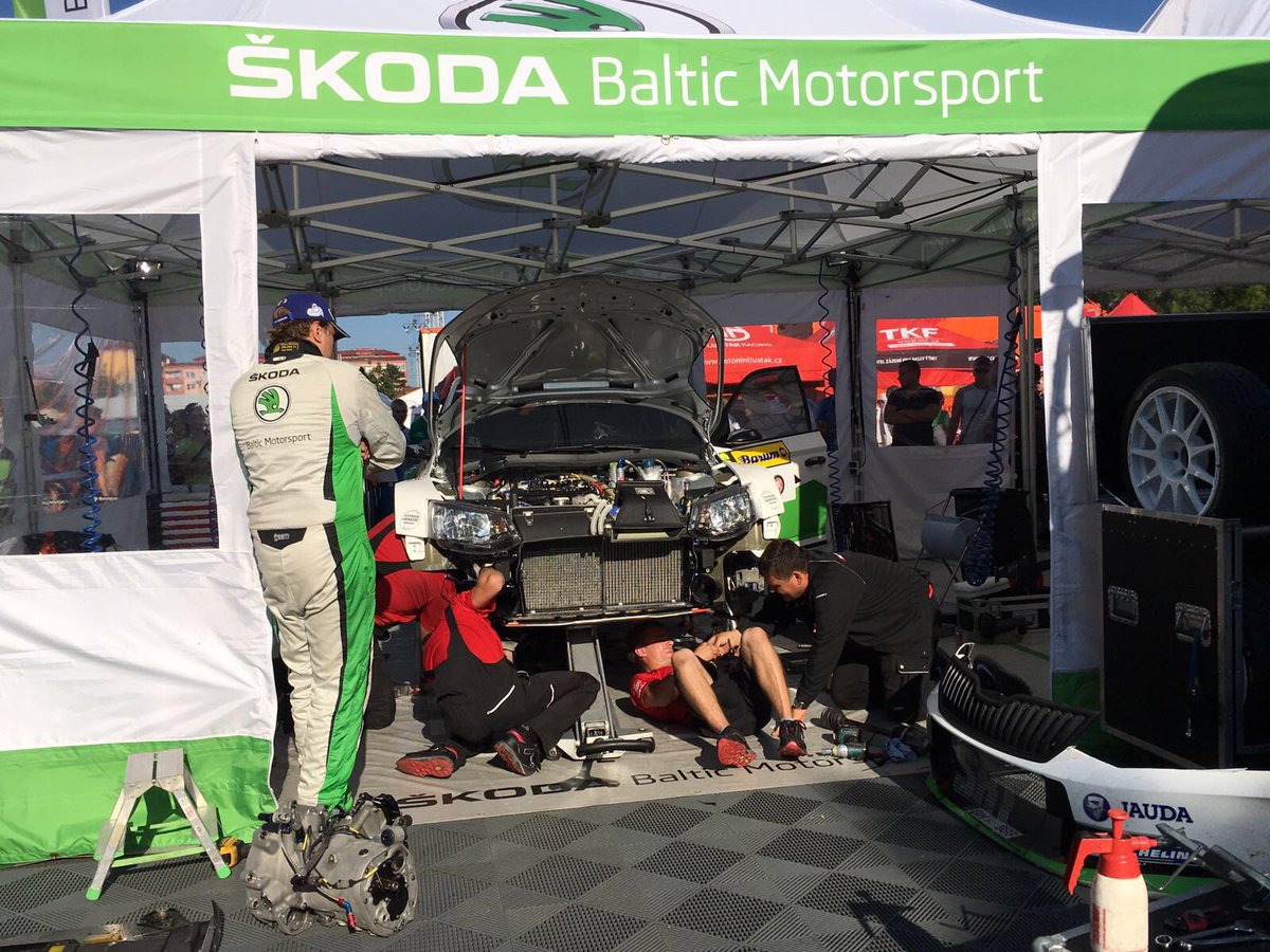 Barum Rally 2016 ERC - Página 2 Cq397DiXEAA9dxx