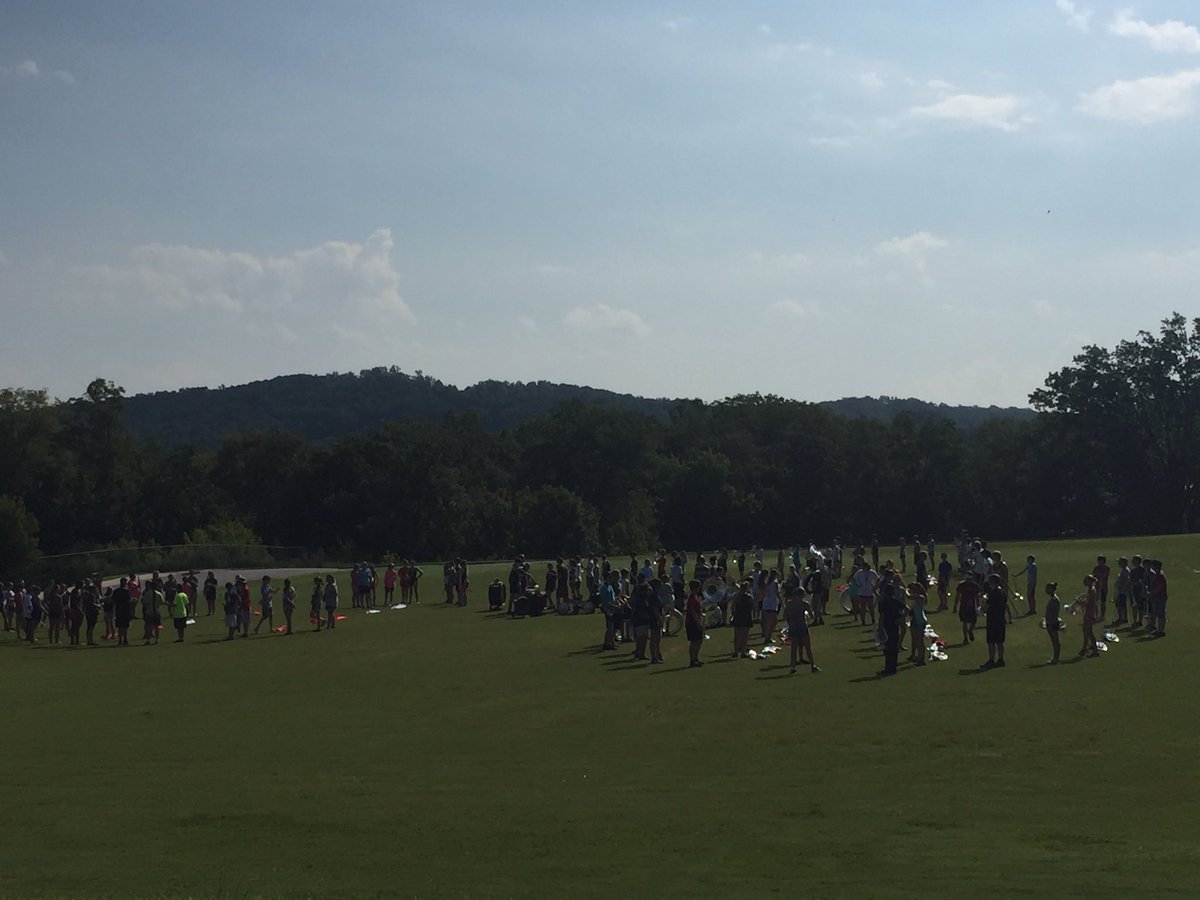 HHS5Stars's tweet photo. This is what dedication to excellence looks like! @generalcallaway and the Legion of Generals are hard at work! https://t.co/TwkD0p9c5p