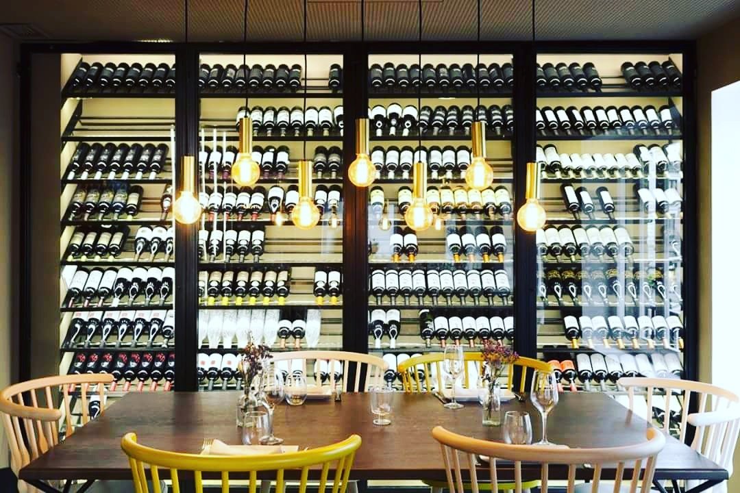 Alameda_eventos's tweet photo. Te recordamos que en #AlamedaRestaurante puedes organizar tu comida o cena privada en nuestro comedor #FelizSábado https://t.co/ozuwXj3svD