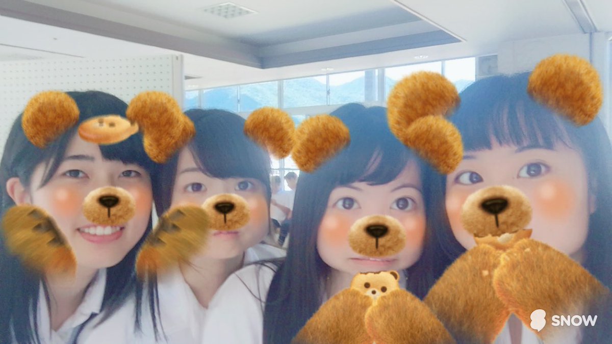 RAYMs_monkey's tweet photo. ひさびさに #RAYMs 集合🐰💓
やっぱ4人はたのしい
安定のトイレ前撮影👀
テスト終わったらあそぶぞ💫
だいすき!!!!らぶ!!!! https://t.co/ZprBlrq1qQ