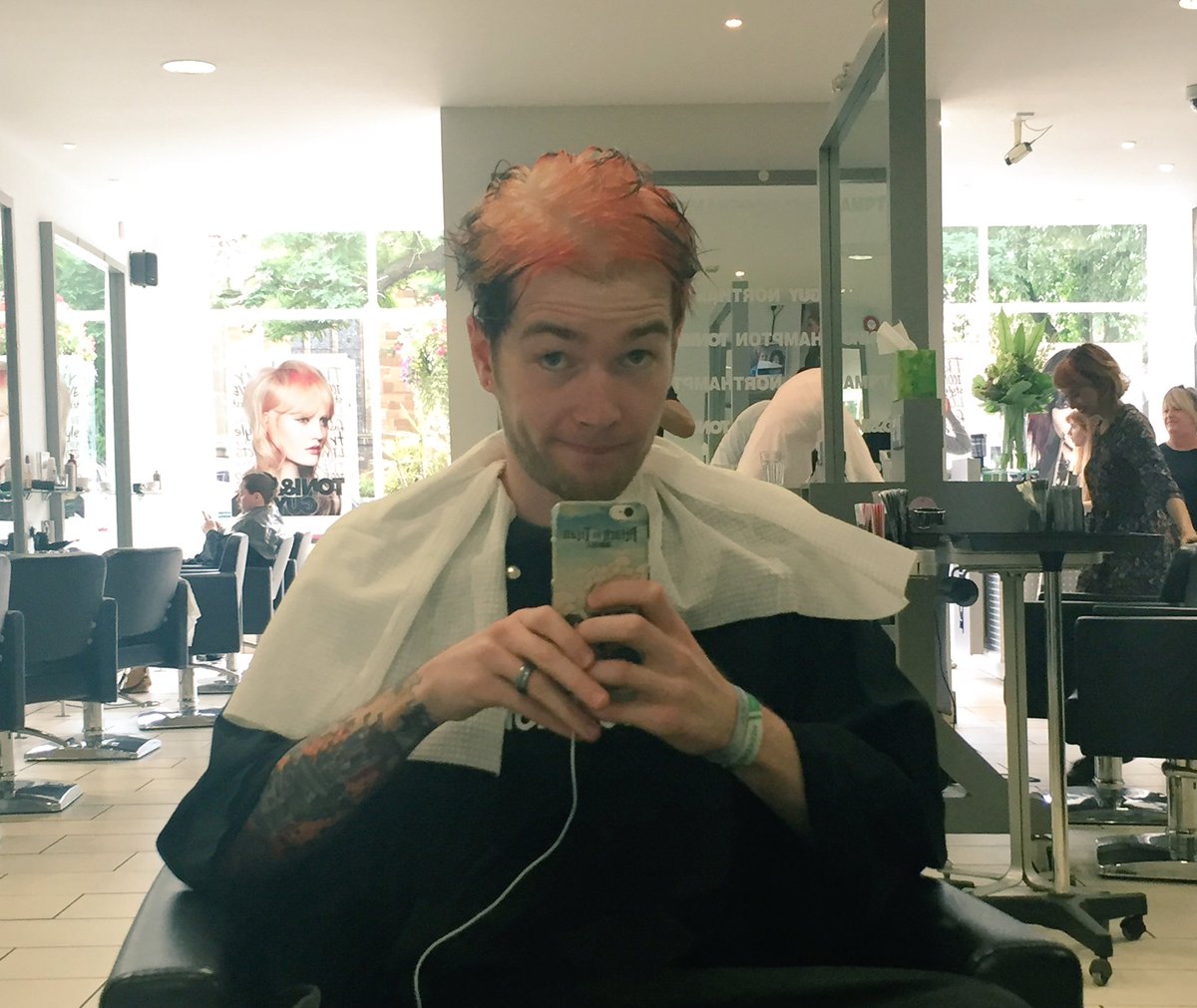 dantdm's tweet image. What do ya think?!