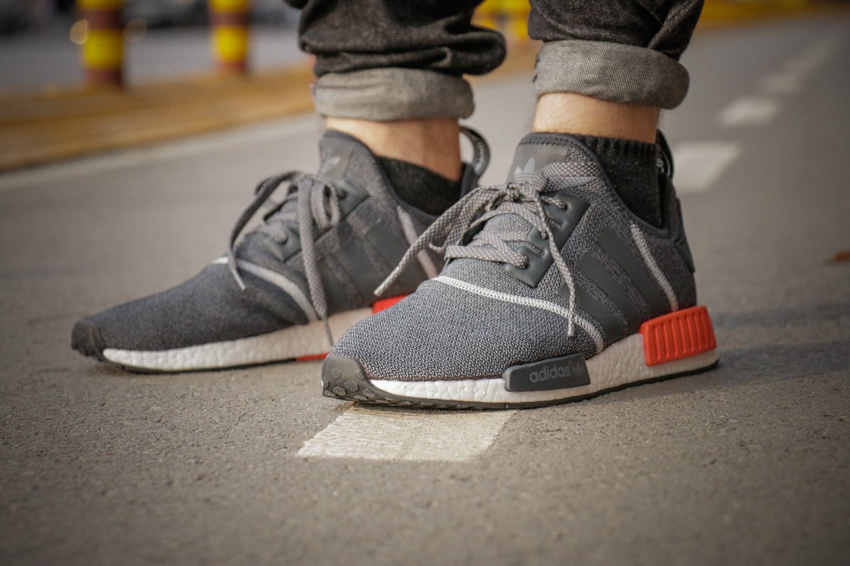 nmd xr1 grey solar red