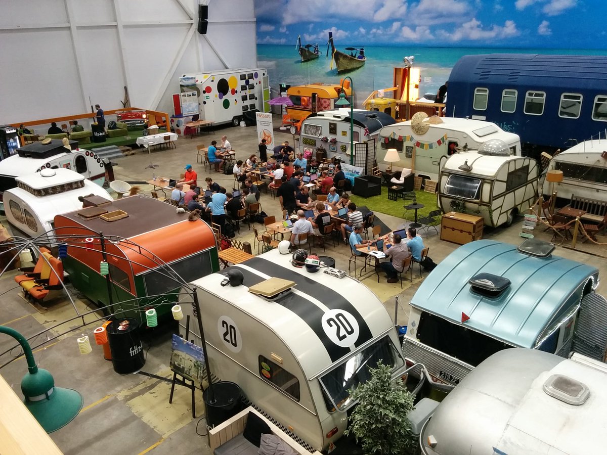 dmorissette's tweet image. #FOSS4G2016 code sprint at @BaseCampBonn