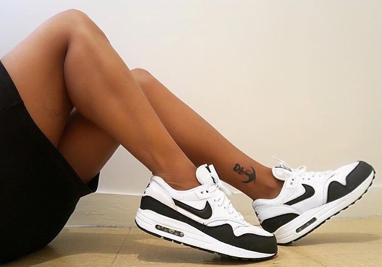 AirMaxSolo's tweet image. Nike Air Max 1 Premium.
