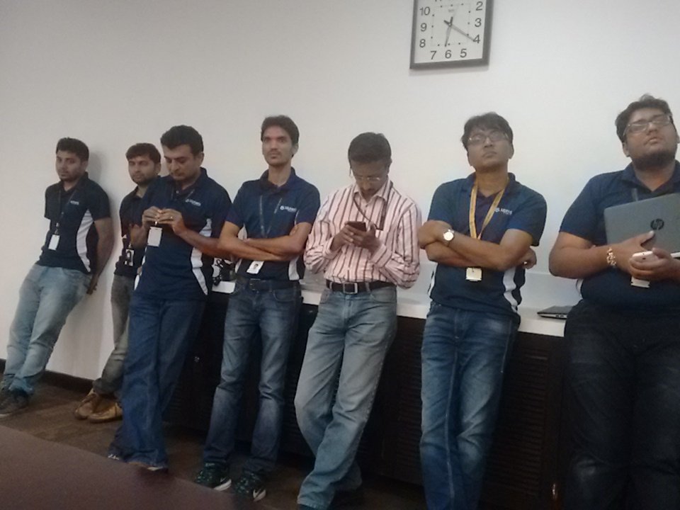 MphasisNEXTlabs's tweet photo. Coming to the end of a very satisfying Saturday #mphasishackathon. https://t.co/47jwtir9hi