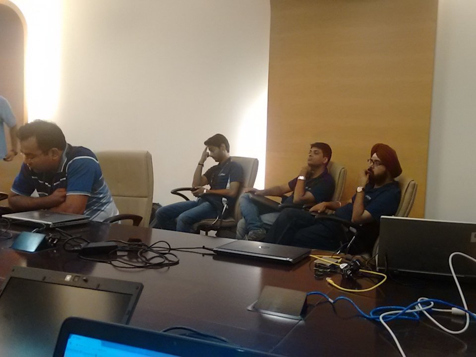 MphasisNEXTlabs's tweet photo. Coming to the end of a very satisfying Saturday #mphasishackathon. https://t.co/47jwtir9hi