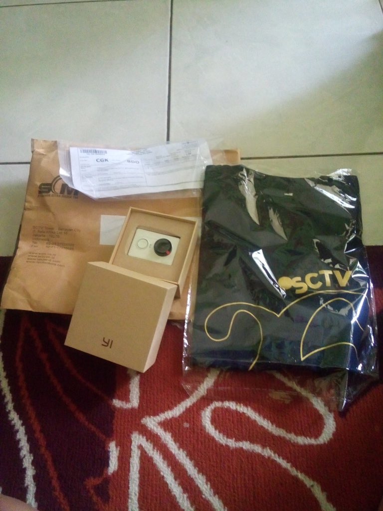TTS_WIB's tweet photo. Terimakasih kembali:) RT @sandy_r89: Alhamdulillah, Terima kasih @InboxSCTV_ hadiah #Inbox26 udh nyampe, sukses https://t.co/rl3ZcQgzUD