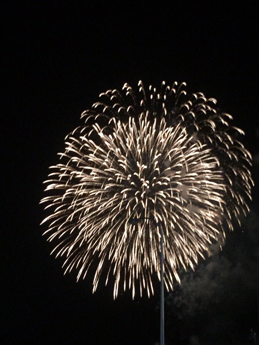 使いません Twitter પર 今日は糞で門川の花火大会に行きました いろんな人に会ったし 糞が楽しすぎた やっぱ 松田美空は天然でした 小出さやかは 相変わらずオシャレさんでした 黒木優希は 優女でした 石川一葉は熱でした 大好き楽しかった