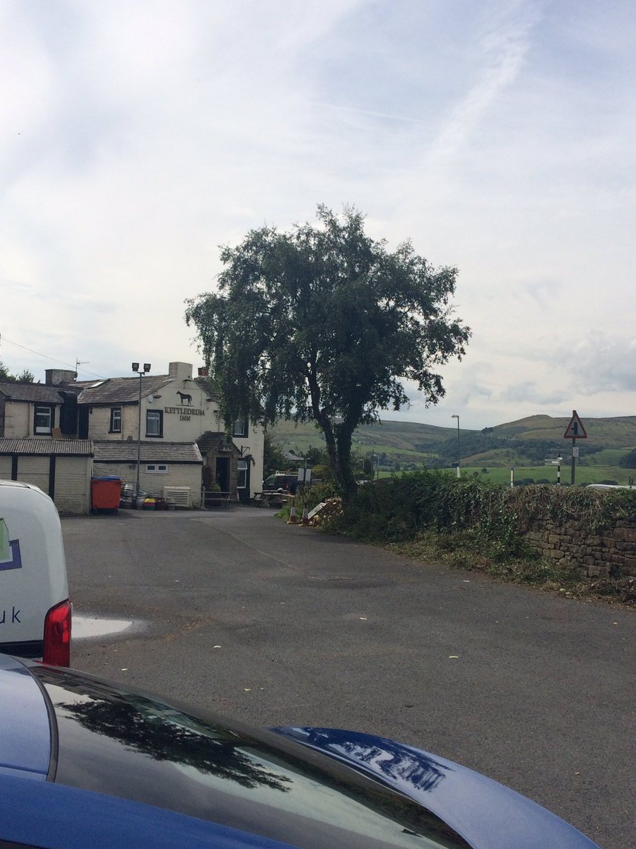 joburch1972's tweet photo. @KettledrumInn lovely lunch thank you. You don't get these views in Coventry #kettledrumburnley #burnley #goodtimes https://t.co/Kd0pR32lrG