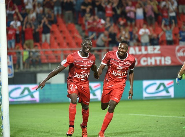 FootNetwrk's tweet image. Bravo au @VAFC pour leur victoire hier face au Laval. Mention spéciale pour @AAkaboreoff pour sa 1er passe décisif.