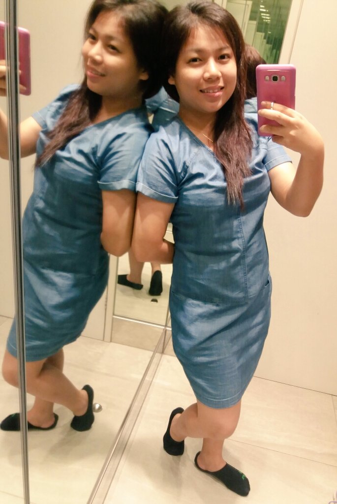 EngrMayleneSL's tweet photo. Yung feeling ng nakakapagdress na ulit
Kaso sa fitting room lang 😂
#fatproblem
#DietFail https://t.co/ubxgE796Zr