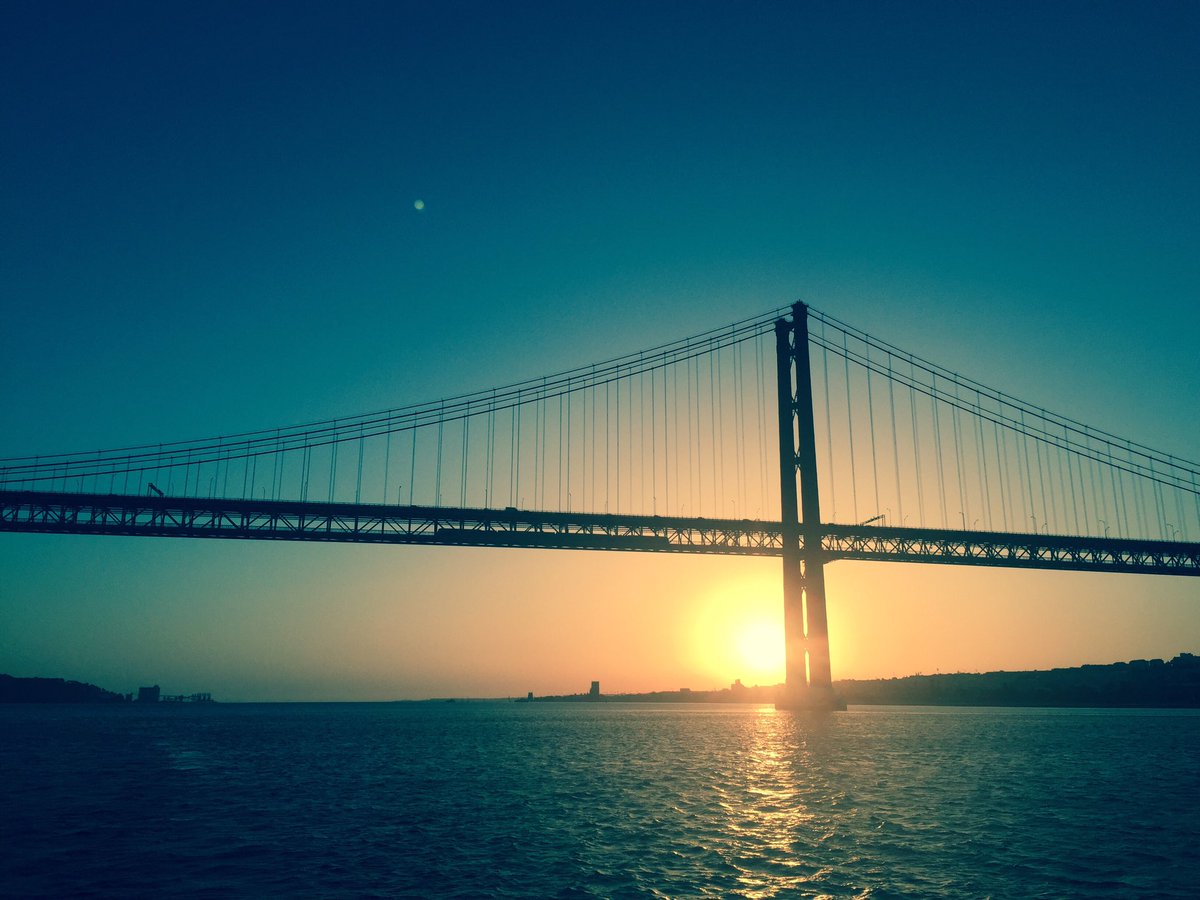 JanNeutze's tweet image. Welcome back - #endofsummmer in #lisbon with @gintonicdaily