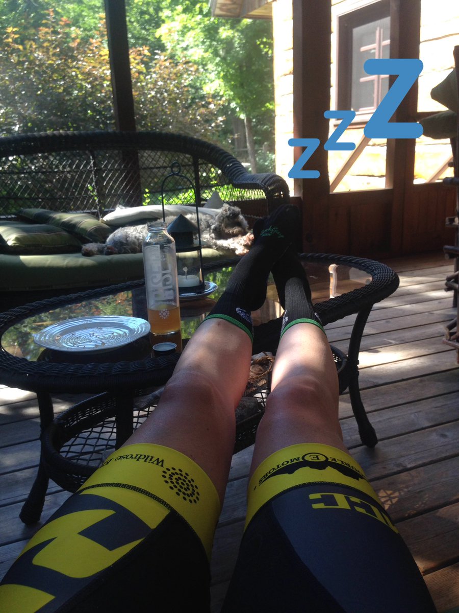 ebedard's tweet photo. I now know why @jvdcoach wanted me to swim before the long ride...legs are on strike #willgettothelakeeventually https://t.co/GU9tlPyRqn
