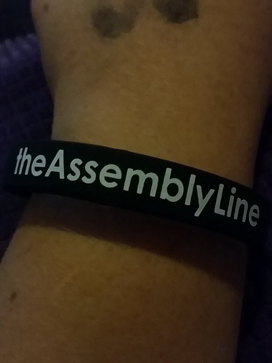 Lzzzy_'s tweet image. @TheAssemblyLine did great yesterday.  Even got one of their bracelets!!