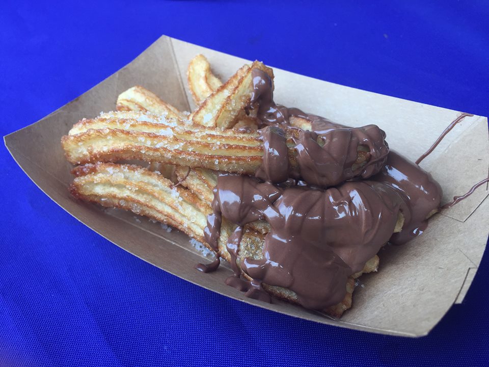 Wet day giving out leaflets for Sizzle Street Beeston 10 Sep looking forward to Churros Kitchen's treats #streetfood