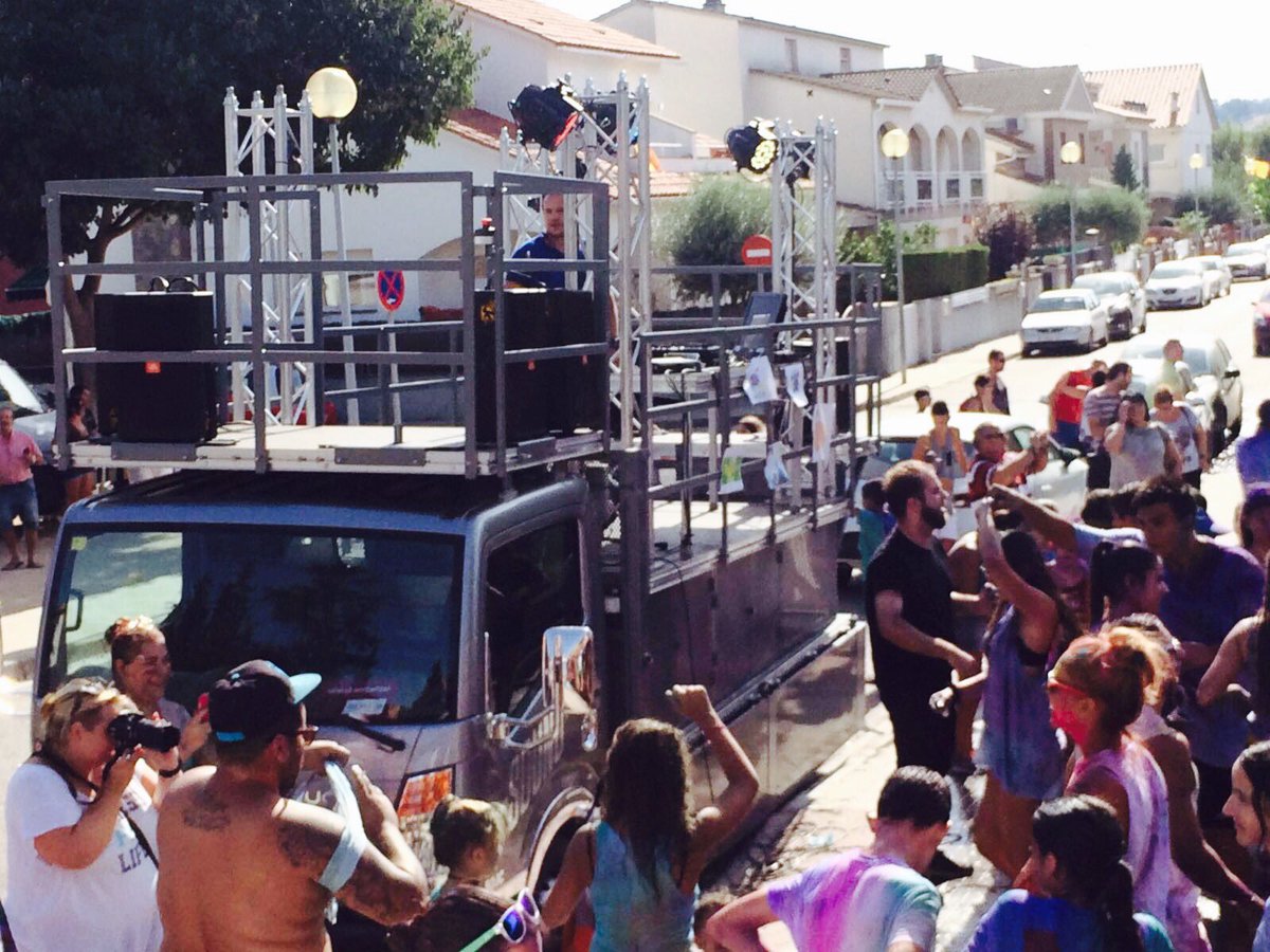 Avui de rua a FM a Palau Solità i Plegamans!!!! #fmpsip <a href="/palauplegamans/">Ajuntament Palau-solità i Plegamans</a>