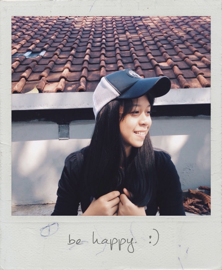binagvla's tweet photo. night (?) :) https://t.co/queXwdq4aG