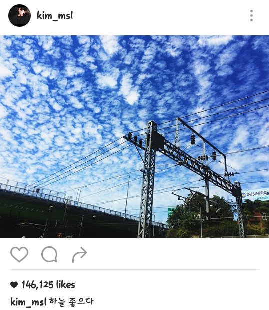 ifntyeolSK's tweet photo. Myungsoo and Gikwang both talking about the sky... ㅋㅋㅋㅋㅋㅋ 😄😄😄 #B2STFINITE #비스트 #인피니트 https://t.co/eYkBL4LDms