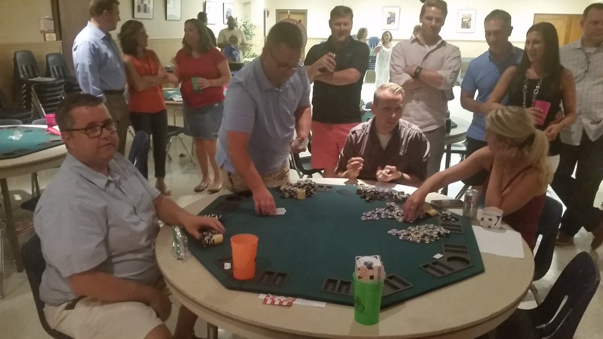 bethdaniels08's tweet photo. We had a great time at Vegas Night last night!!! @CCLSChargers https://t.co/EDxyVbcGCd