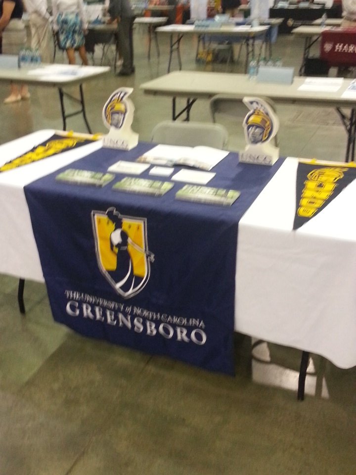 MeganB_RTR's tweet photo. @KIPPMAC @TheLovettSchool @WestminsterCC come and see me! #UNCG21 #TheGinGA #seetheG https://t.co/up74f9KYbA