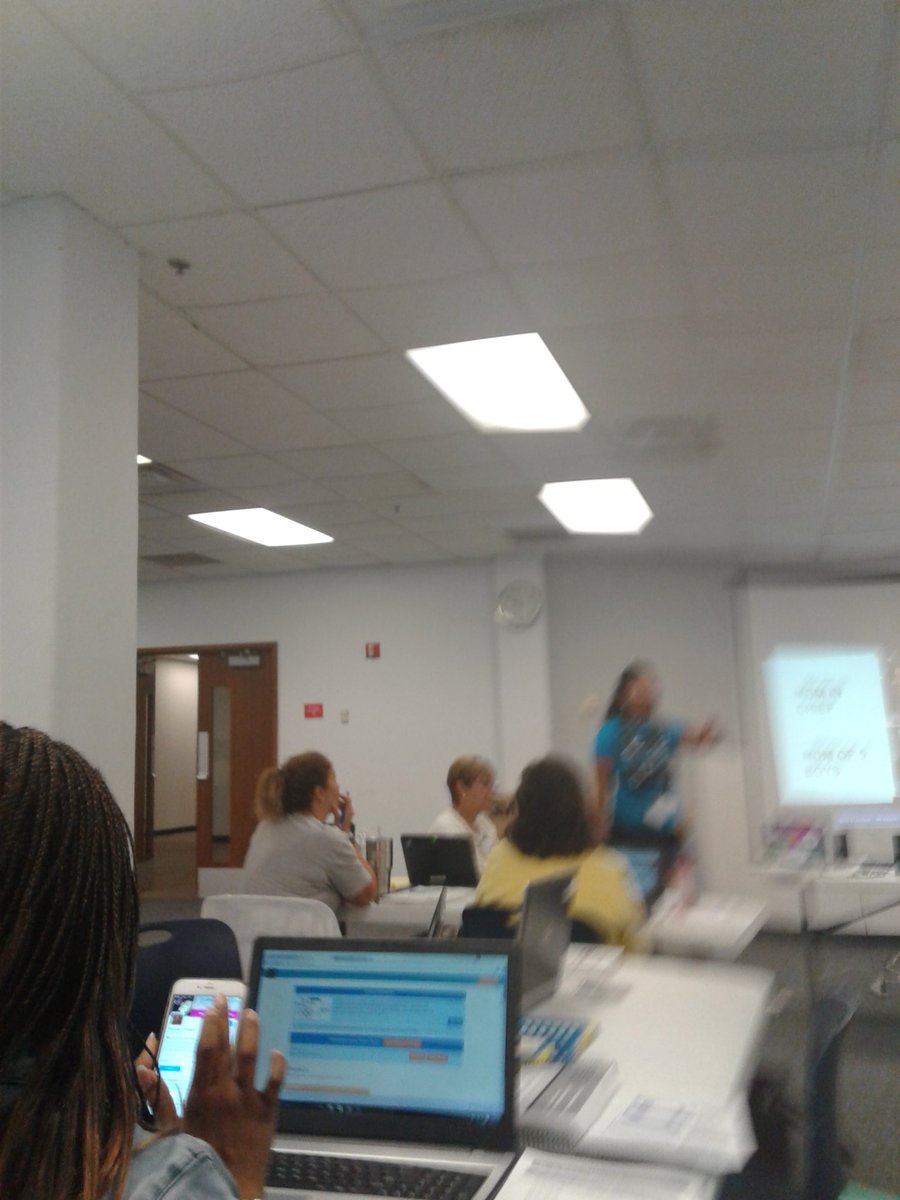 Lynnmack04's tweet photo. Saturday with Patricia Brown:coding #STEMTQ2016 #teachers2teachers #codingteaching https://t.co/CfWsOQebep