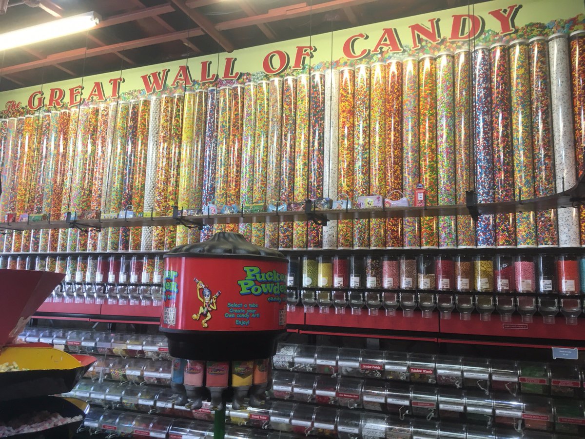 code__tea's tweet image. So I heard there&apos;s also a Great Wall in America...