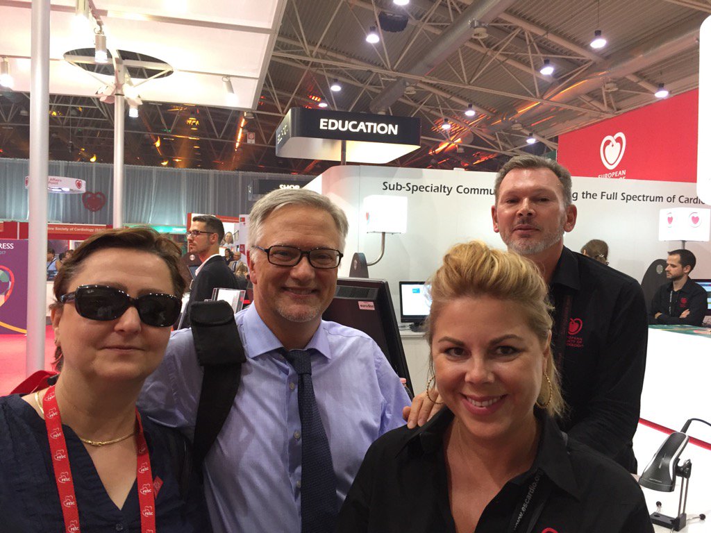 proftomquinn's tweet photo. This is what I call a heart team! #ESCcongress #joinACCA https://t.co/JyQyIIZtaU