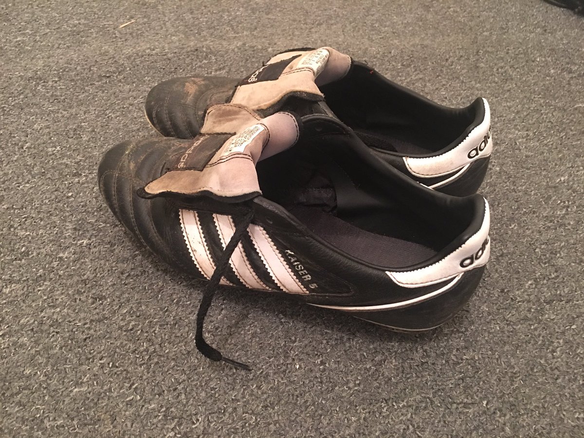 pww8afcb's tweet photo. In other news.....I will be donning these tomoro, I finally can make training at last.... #avonsocial #needaclean https://t.co/HNbahiNmVe