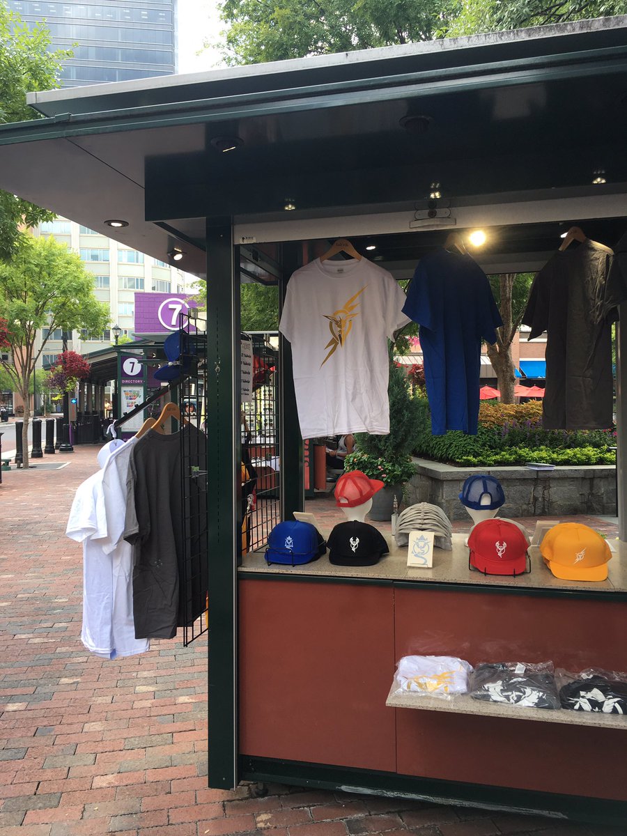 MerchPokemonGO's tweet photo. Were here! Where are you? @AtlanticStation #PokemonGO https://t.co/TiDg77wKRc
