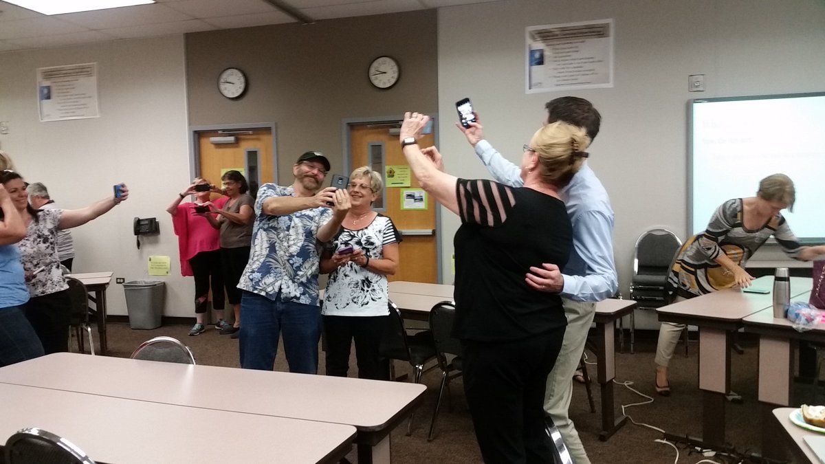 Kicking off <a href="/aztea/">AzTEA -Arizona Technology in Education Association</a> board meeting with #azteaintros. Fun! #makeazteayourpln