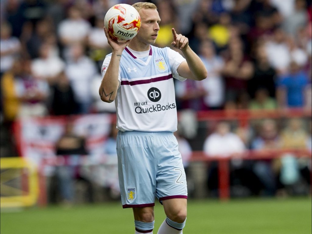 EverythingAVFC_'s tweet photo. FULL TIME: Villa in disappointing collapse as we lose 3-1 to hosts Bristol City. #avfc https://t.co/oyYC881VVE