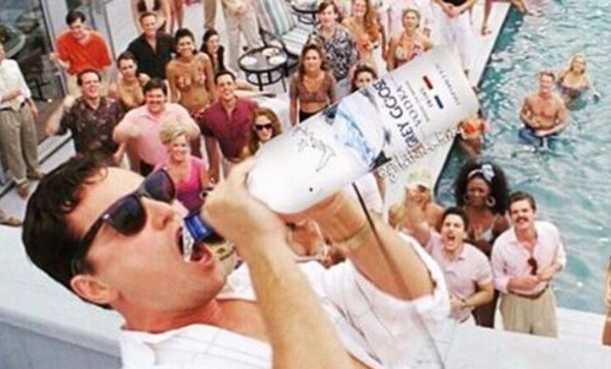 TweetLikeVodka's tweet photo. Me: I'll come to the party,  just chill, and have 1 drink

*2 minutes and 12 seconds later*

Me: https://t.co/ItoYYnUrBw