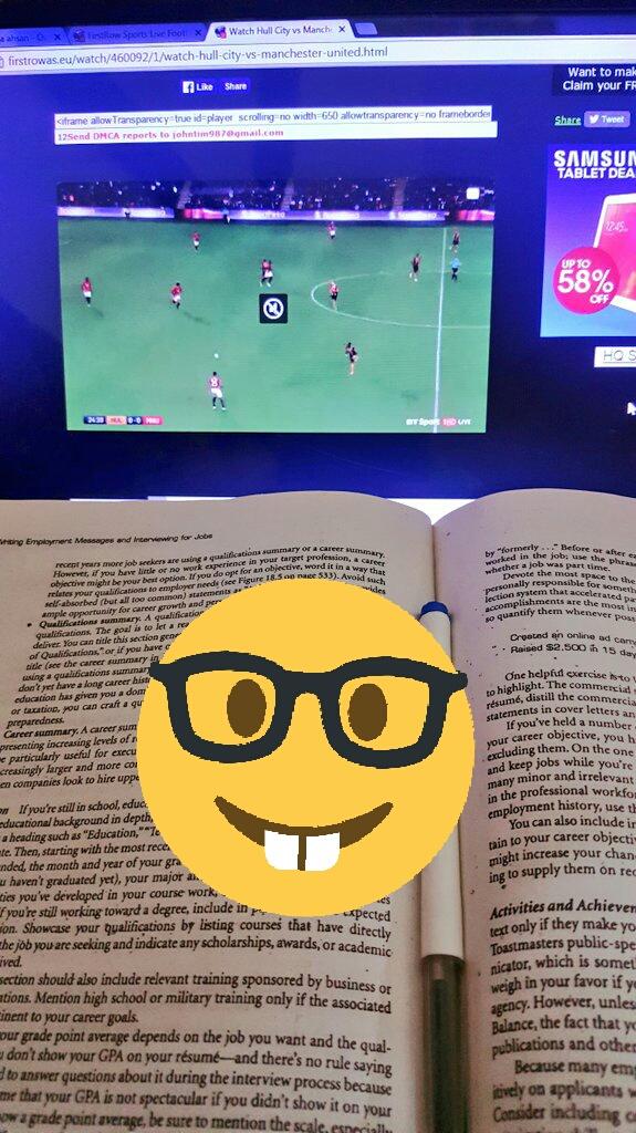 khawaja_ahsan10's tweet photo. When you have two exams tomorrow but your love for @ManUtd is too strong ππ
#mufc #foreverread #mufcvshull https://t.co/kDlrm8KgOf