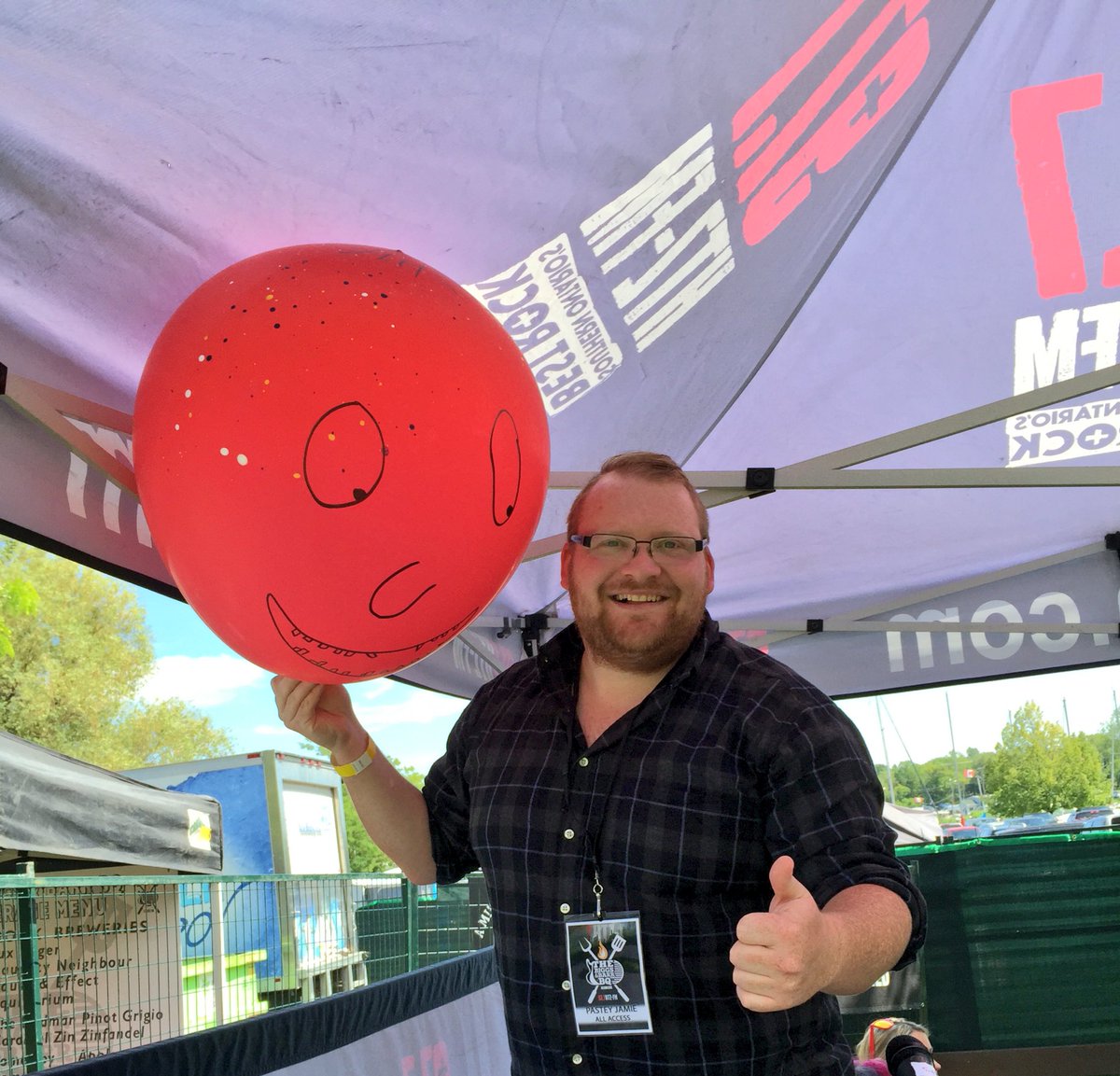 GiovanniBalloon's tweet photo. It'sa me a Giovanni!!! Me a weet my pizane @PasteyJamie at the'a Biggs &amp; Barr-BQ. #BBBQ2016 https://t.co/XBzC0ZROnm