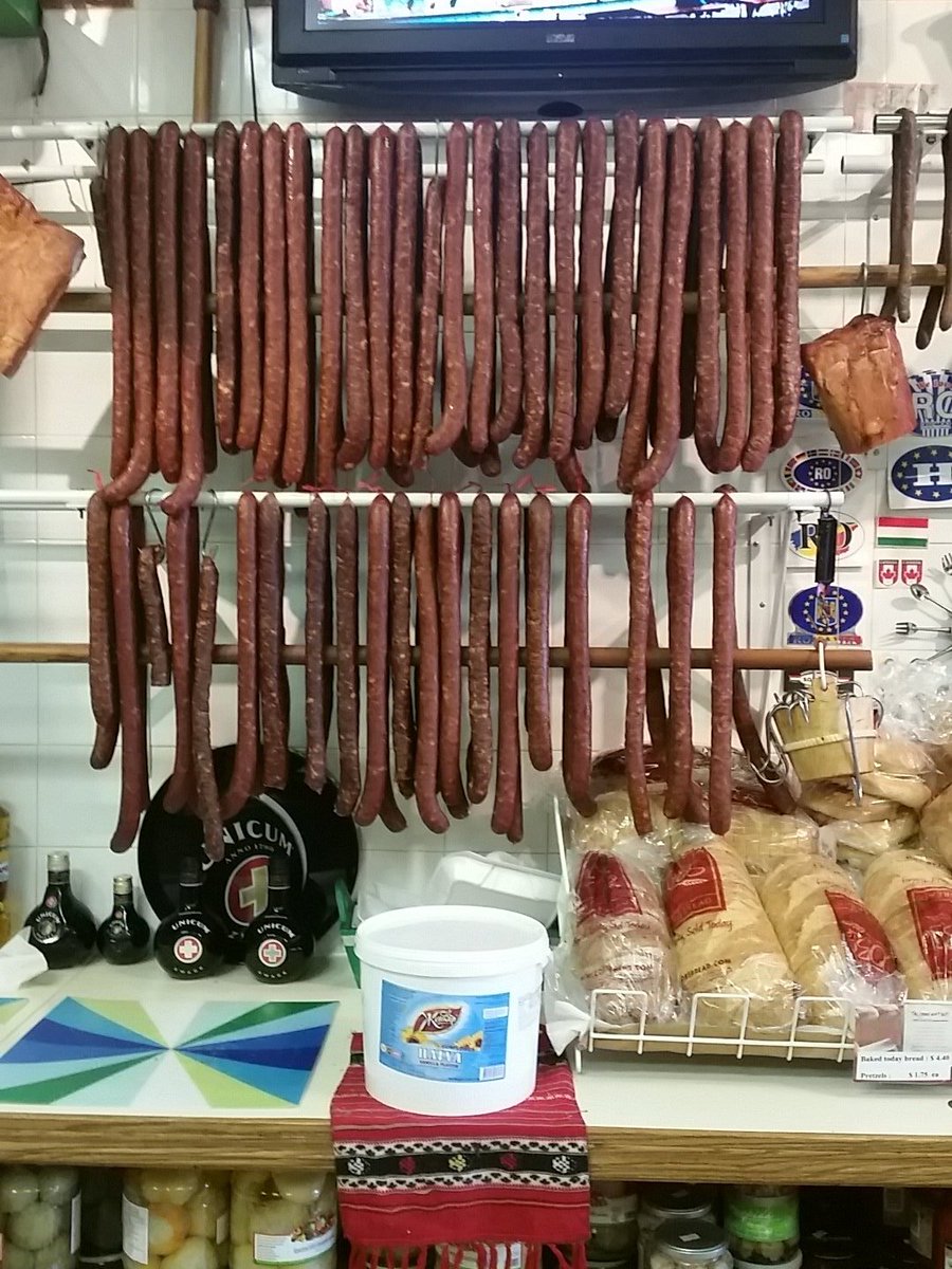 AromaBC's tweet photo. Fresh batch of romanian/hungarian styled sausage, smoked to perfection (HOT&amp;MILD) #sausages # kolbász #husbolt https://t.co/jndA3tjRnK