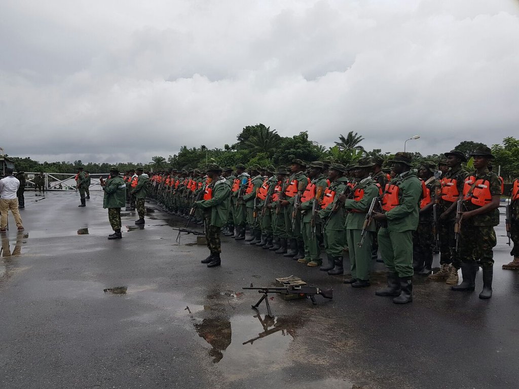 neyyo101's tweet photo. "@HQNigerianArmy: EXERCISE CROCODILE SMILE PRECUSOR OPERATION COMMENCES IN RIVERS STATE https://t.co/P9Xx5Ru1wT"