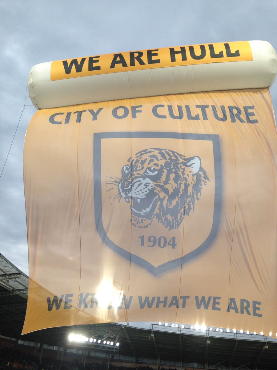 All a bit wet at the KCOM; City just got mugged n the 92 min😂@Ststephenshull <a href="/steveallbones/">Steve Allbones</a> <a href="/2017Hull/">Hull City of Culture</a>