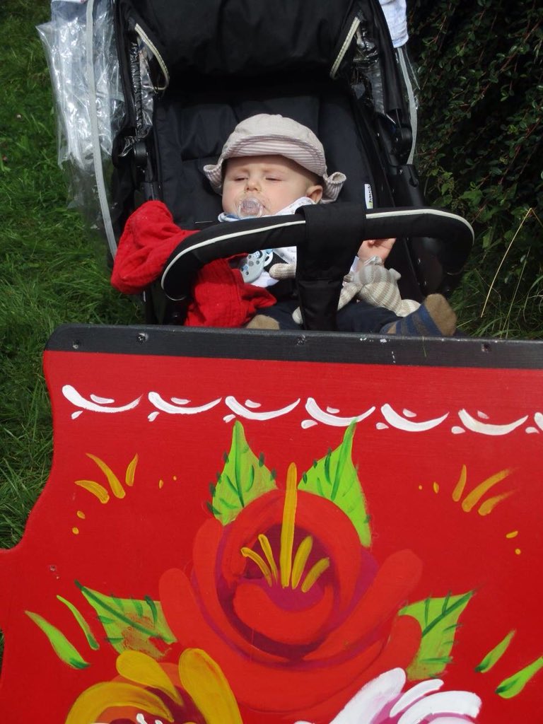 DonnaEdmondson2's tweet image. @burnleyfest #towpathexplorers