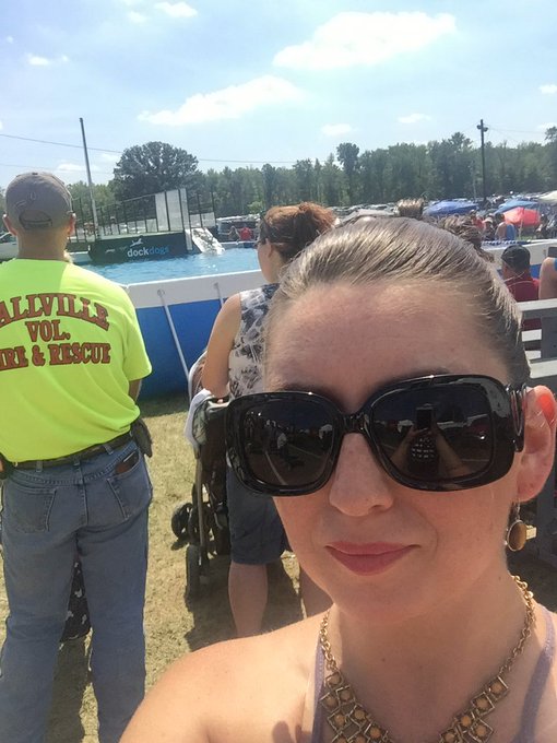 Dog diving! #loraincountyfair https://t.co/LGmKJSYA5W<a href="/tag/loraincountyfair"class="tags">#loraincountyfair</a>