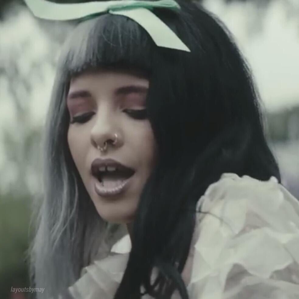 FRENCH COVER ] Melanie Martinez - Tag, You're It 