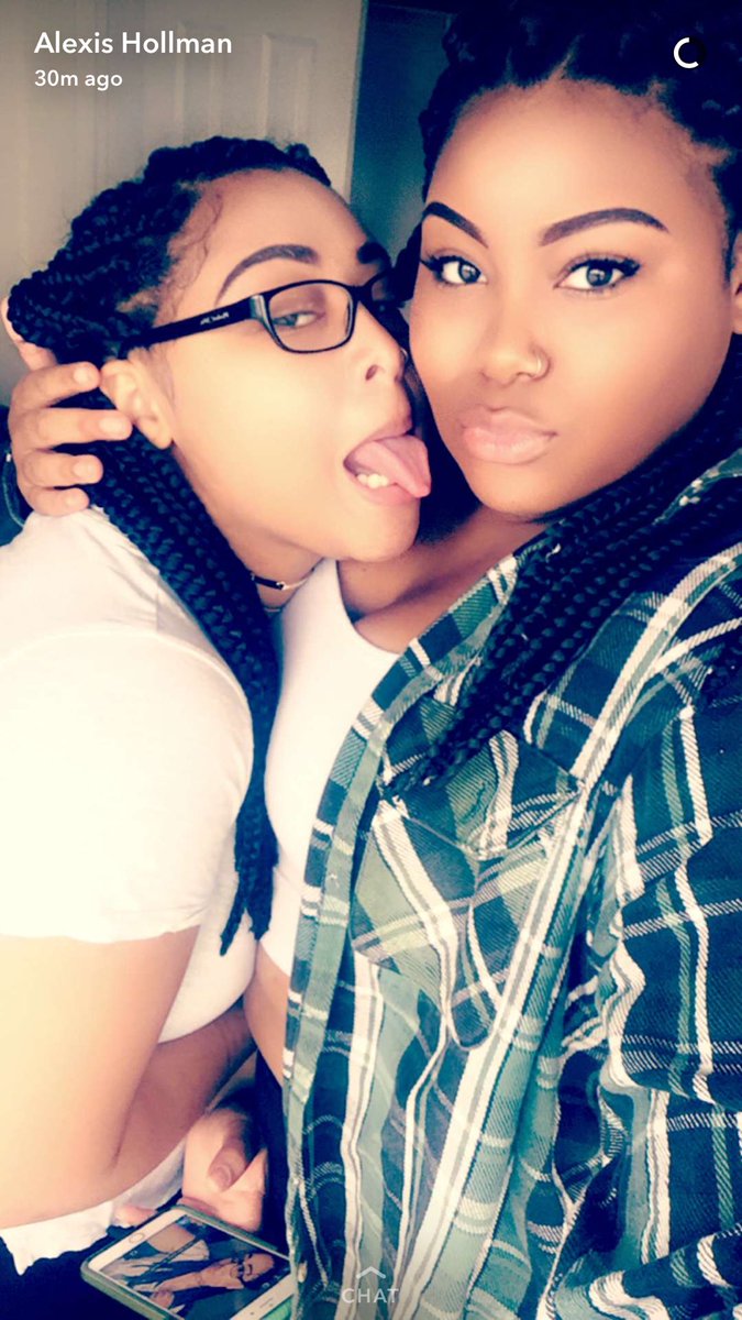 CallMeNychelle's tweet image. When yo sisters just slay life 😍 @TashefeyaXo @LexiSimone