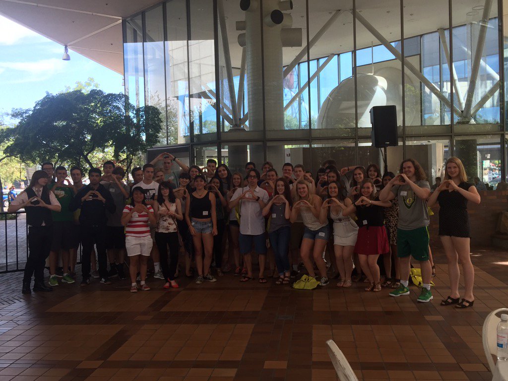 .<a href="/Univ_Of_Oregon/">New: @uoregon</a> Thank you Portland for another great Duck Migration event! #migration2016 #CallMeADuck #PDXDucks