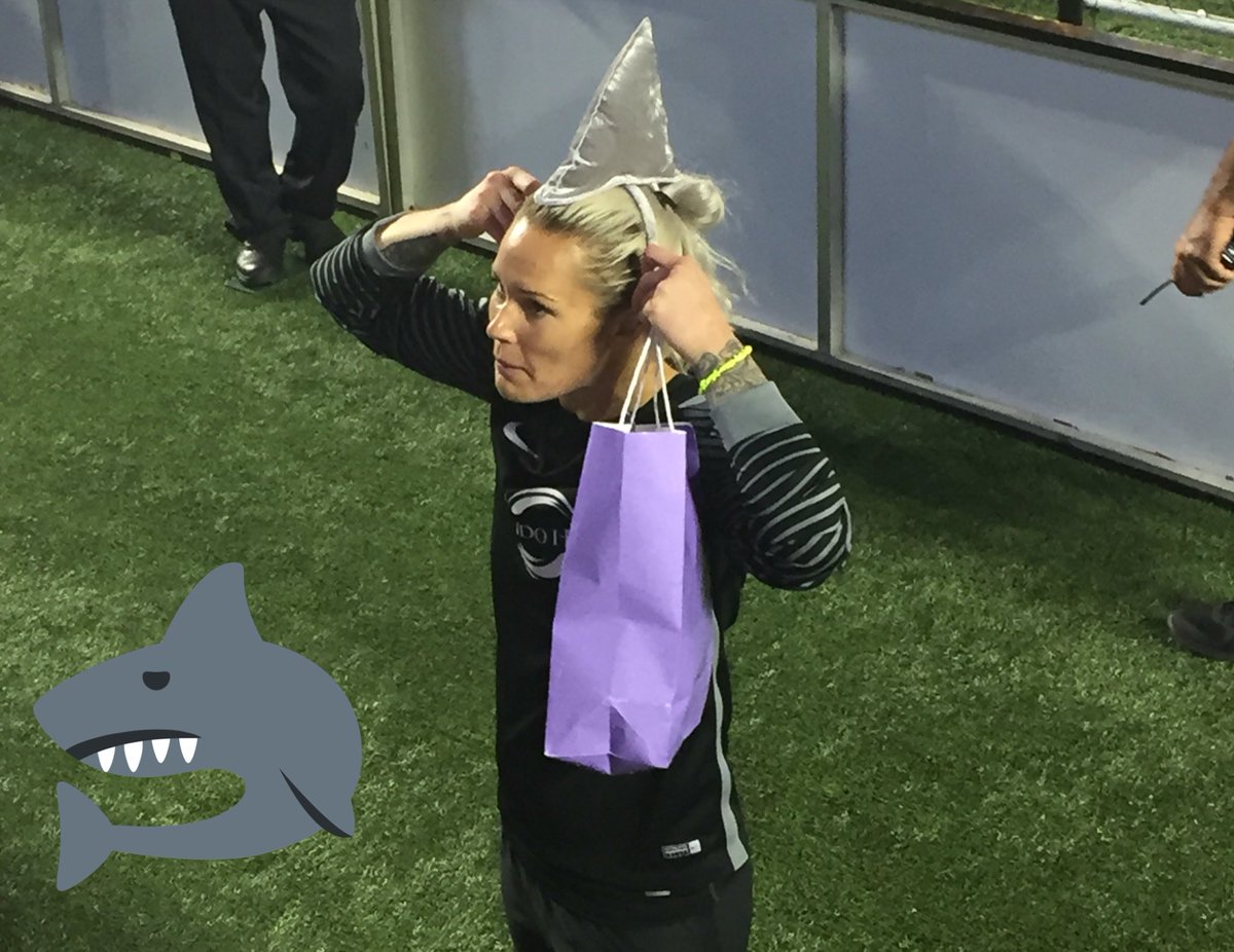 Misty_t's tweet image. Like you gave a little speed to a great white shark on shark week! @Ashlyn_Harris @ORLPride #EveryWeekIsSharkWeek