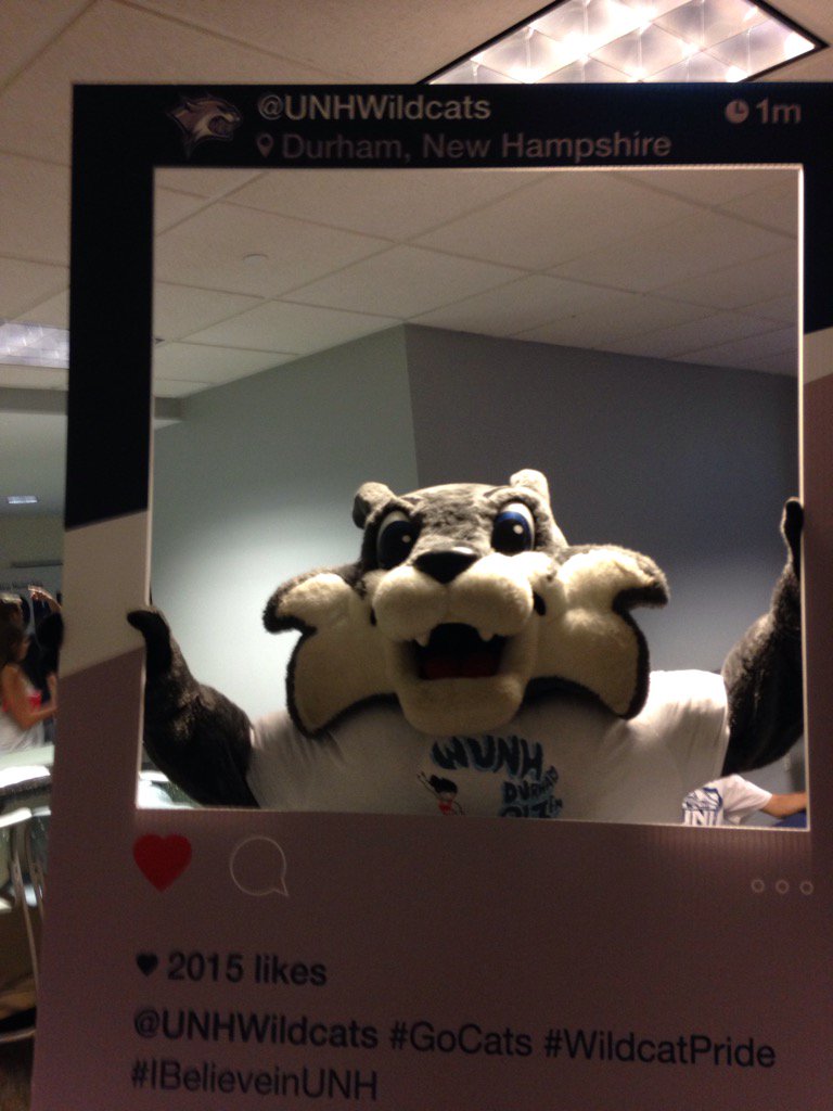 MarshallWhite33's tweet photo. #beleiveinUNH #UNHJukebox https://t.co/zQSoGBVY1v